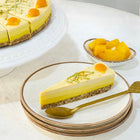 Tort cu mango, fructul pasiunii și fresh de portocale