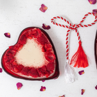 Tort mărțișor cu ciocolată și zmeură