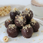 Praline cu ciocolata si alune de padure