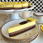 Tort Trio Exotique - Mousse ciocolata, crema vanilie cu fresh de portocale si ananas