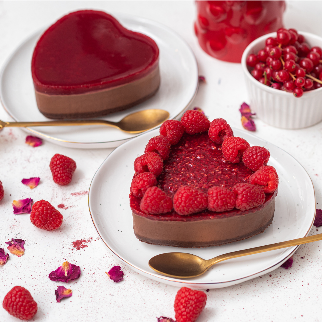 Tort inimă ciocolată și zmeură - Love Collection