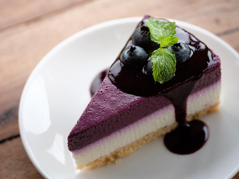 Tarta Summer Breeze - fructe de padure si frisca